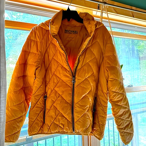 Michael Kors Packable Down Jacket Womens L Orange Hooded Full Zip Quilted - Picture 1 of 9